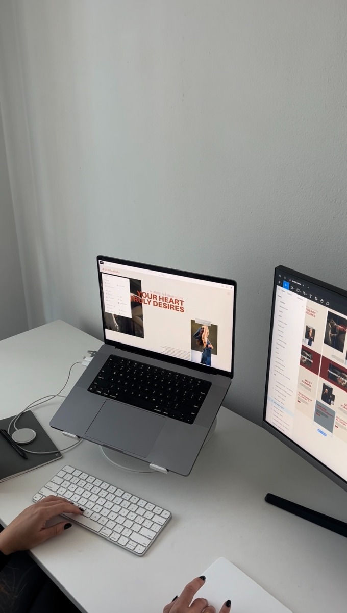 Aesthetic Website Design Work Desk Inspo