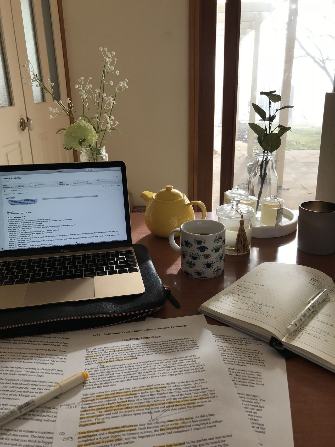 How do you write an essay when you’re exhausted? ✌️ How do you write an essay the night before?