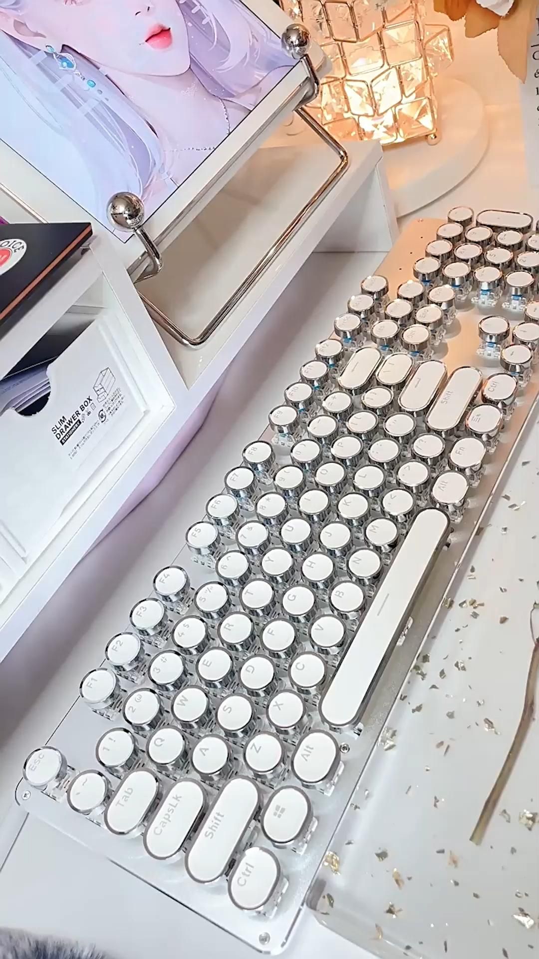 Retro Typewriter Keyboard 2