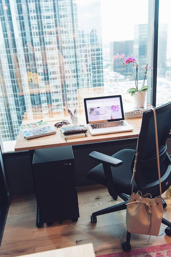 How to Manage an Extroverted Job as an Introvert – HOUSE of HARPER